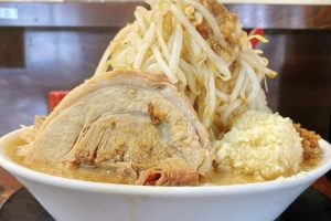石川県小松市の絶品ラーメン完全ガイド:地元民おすすめの人気店から隠れた名店まで 72 石川県小松市の絶品ラーメン完全ガイド:地元民おすすめの人気店から隠れた名店まで