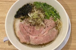 鳥取牛骨拉麺 八起 5 鳥取牛骨拉麺 八起